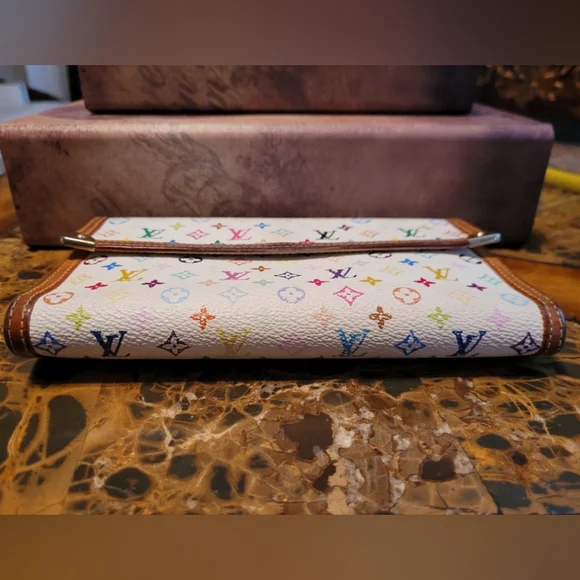 LOUIS VUITTON MURAKAMI INTERNATIONAL LONG WALLET - Picture 6 of 9